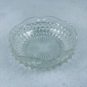 Vintage Clear Pressed Glass Diamond Point Scalloped Candy Dish Trinket Bowl 5in
